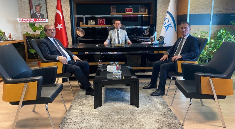 ÇORUM SGK İL MÜDÜRÜ MUSTAFA GÖNCÜ'YE ZİYARET.